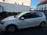 Gebraucht VW Golf VI 86 PS (63 kW) 2011 Weiß Kleinwagen