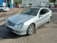 Gebraucht Mercedes C230 197 PS (144 kW) 2001 Silber Coupé