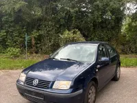 Gebraucht VW Bora 90 PS (66 kW) 2000 Blau Limousine