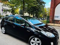 Gebraucht Toyota Prius Executive 99 PS (72 kW) 2011 Schwarz Kleinwagen