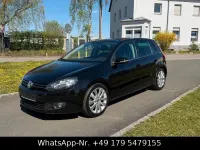 Gebraucht VW Golf VI Team 105 PS (77 kW) 2011 Schwarz Kleinwagen