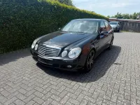 Gebraucht Mercedes E280 190 PS (139 kW) 2008 Schwarz Limousine