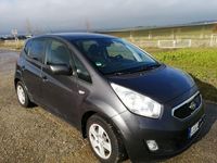 Gebraucht Kia Venga Attract 125 PS (91 kW) 2013 Grau Kleinwagen