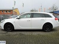Gebraucht Opel Insignia Sport 160 PS (117 kW) 2013 Weiß Kombi