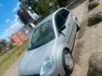 Gebraucht Ford Fiesta 69 PS (50 kW) 2005 Grau Kleinwagen