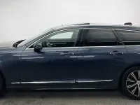 Gebraucht Volvo V90 455 PS (334 kW) 2022 Denim blue (metallic) Kombi
