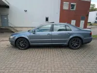 Gebraucht VW Phaeton 239 PS (175 kW) 2009 Grau Limousine