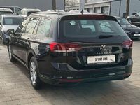 Gebraucht VW Passat 150 PS (110 kW) 2022 Schwarz Kombi