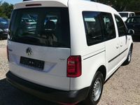 Gebraucht VW Caddy Trendline 75 PS (55 kW) 2017 Weiß Van / Kleinbus