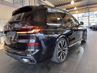gebraucht BMW X7 xDrive 40d M Sport SkyL/360°/Executive/Massage/A-L