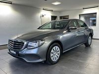 Gebraucht Mercedes E200 Avantgarde 184 PS (135 kW) 2016 Selenitgrau Limousine