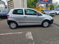Gebraucht VW Fox Basis 54 PS (39 kW) 2006 Reflexsilber metallic Kleinwagen