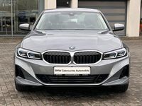 Gebraucht BMW 330e Comfort Edition 292 PS (214 kW) 2023 Skyscraper grau (metallic) Limousine
