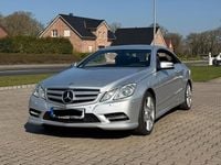 Gebraucht Mercedes E500 408 PS (300 kW) 2012 Silber Coupé