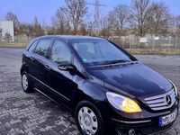 Gebraucht Mercedes 170 116 PS (85 kW) 2006 Schwarz Limousine