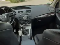 Używany Mazda 3 260 KM (191 kW) 2011 Czarny Sedan/Limuzyna
