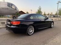Gebraucht BMW 320 Cabriolet Shadowline 177 PS (130 kW) 2010 Schwarz Cabrio