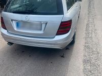 Gebraucht Mercedes 220 170 PS (125 kW) 2011 Silber Kombi