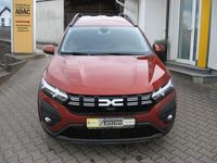 Gebraucht Dacia Jogger Expression 110 PS (80 kW) 2023 Braun Van / Kleinbus