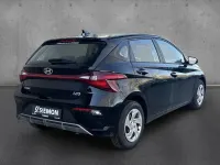 Neu Hyundai i20 Select 90 PS (66 kW) 2026 Schwarz Limousine