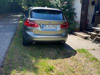 Gebraucht BMW 220 Active Tourer Advantage 190 PS (139 kW) 2018 Silber Van / Kleinbus
