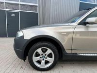 Gebraucht BMW X3 218 PS (160 kW) 2007 Gold SUV