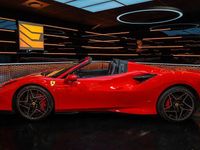 Gebraucht Ferrari F8 721 PS (530 kW) 2022 Rot Cabrio