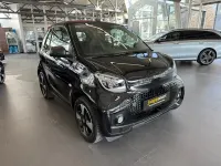 Gebraucht Smart ForTwo Electric Drive 60 kW (82 PS) 2024 Bodypanels in black Cabrio