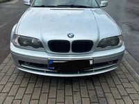 Gebraucht BMW 320 150 PS (110 kW) 2000 Silber Coupé