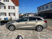 Gebraucht Kia Ceed Sportswagon 135 PS (99 kW) 2013 Beige Kombi