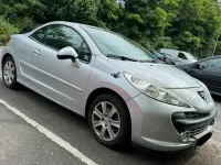 Gebraucht Peugeot 207 CC 120 PS (88 kW) 2009 Silber Cabrio