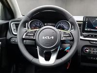 Neu Kia Ceed 140 PS (102 kW) 2025 Zilinaschwarz met. Kleinwagen
