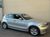 Gebraucht BMW 118 122 PS (89 kW) 2006 Silber Kleinwagen
