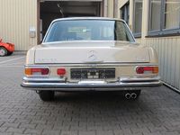 Gebraucht Mercedes W108 200 PS (147 kW) 1972 Beige Limousine