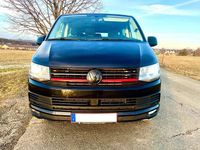Gebraucht VW T6 150 PS (110 kW) 2017 Deep black perleffekt Van