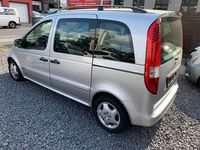 Gebraucht Mercedes Vaneo 91 PS (66 kW) 2002 Silber Van / Kleinbus