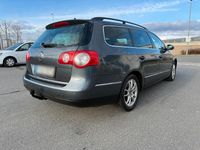 Gebraucht VW Passat 140 PS (102 kW) 2009 Blau Kombi