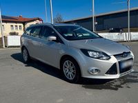 Gebraucht Ford Focus Titanium 116 PS (85 kW) 2011 Grau Kombi