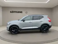 Nowe Volvo XC40 Plus 163 KM (119 kW) 2026 Szary SUV
