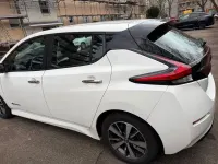 Gebraucht Nissan Leaf Acenta 110 kW (150 PS) 2019 Weiß Kleinwagen
