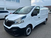 Gebraucht Renault Trafic Komfort 125 PS (91 kW) 2017 Weiß Van / Kleinbus