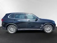 Gebraucht BMW X5 Sport Line 490 PS (360 kW) 2024 Saphirschwarz metallic SUV