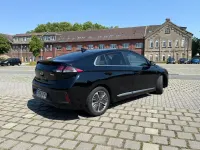 Gebraucht Hyundai Ioniq Premium 141 PS (103 kW) 2020 Schwarz Kleinwagen