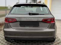 Gebraucht Audi A3 Ambition 150 PS (110 kW) 2015 Grau Limousine