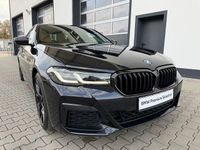 Gebraucht BMW 545e M Sport 394 PS (289 kW) 2022 Schwarz Limousine