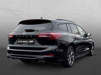 Gebraucht Ford Focus ST-Line X 116 PS (85 kW) 2024 Agate black (metallic) Kombi