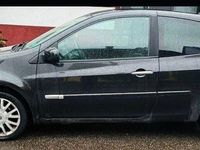 Gebraucht Renault Clio II Dynamique 101 PS (74 kW) 2009 Schwarz Limousine