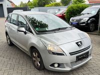 Gebraucht Peugeot 5008 Active 120 PS (88 kW) 2013 Grau Van / Kleinbus
