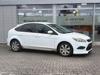 Usado Ford Focus Style 109 CV (80 kW) 2010 Blanco Berlina