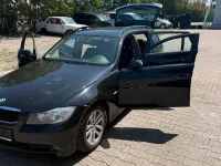 Gebraucht BMW 320 163 PS (119 kW) 2006 Schwarz Kombi